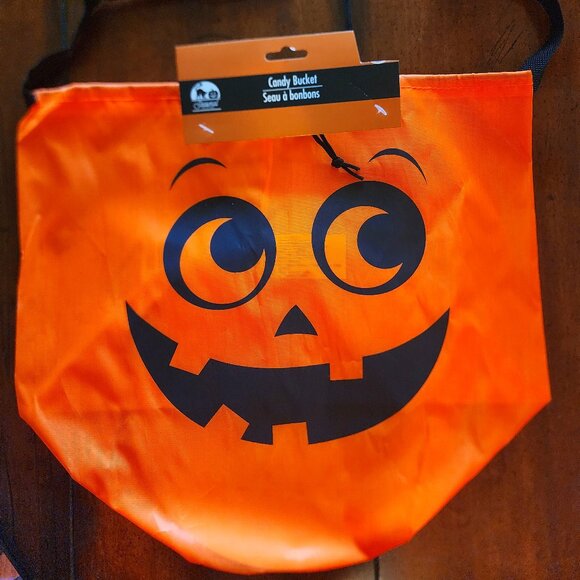 NWT Nylon Halloween Smiling Pumpkin Trick or Treat Candy Drawstring Bucket Bag - Picture 5 of 6